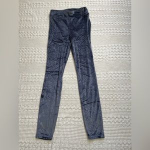 Lularoe Luxe Printed Velour Legging Silver‎ Gray Medium